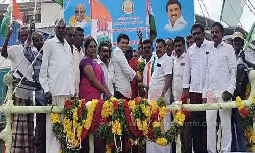 தூத்துக்குடியில் குரூஸ் பர்னாந்துபிறந்தநாள் விழா