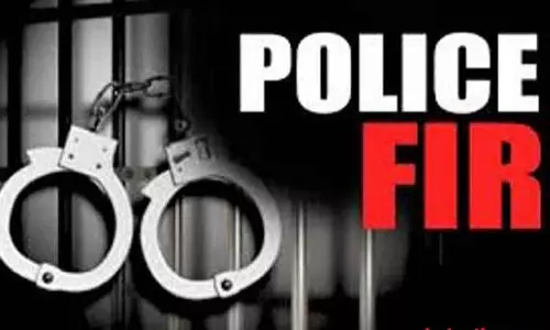 கர்ப்பிணியை கத்தியால் குத்திய கணவர் கைது கர்ப்பிணியை கத்தியால் குத்திய கணவர் கைது