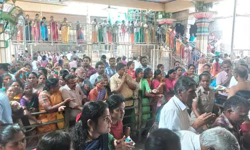 கோவில்களில் சிறப்பு வழிபாடு