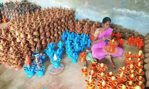 வீடுகளில் ஒளி நிரப்ப விதவிதமான விளக்குகள்