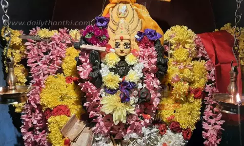 கால பைரவருக்கு சிறப்பு பூஜை கால பைரவருக்கு சிறப்பு பூஜை