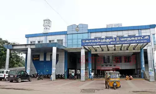 ரூ.7 கோடியில் கட்டியும் பயன்படாத மாதிரி பஸ்நிலையம்