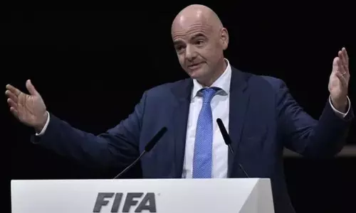 பிபா தலைவராக கியானி இன்பான்டினோ போட்டியின்றி 3-வது முறையாக தேர்வு