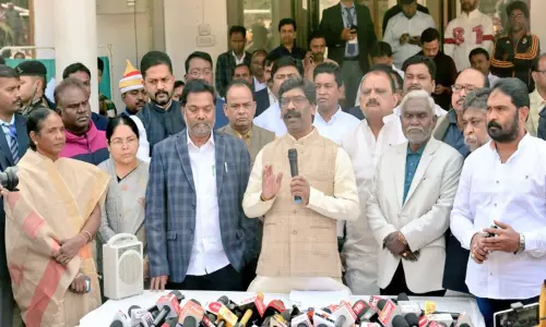 சட்டவிரோத நிலக்கரி ஊழல் வழக்கில் அமலாக்கத்துறை முன் ஜார்கண்ட் முதல்-மந்திரி ஆஜர்