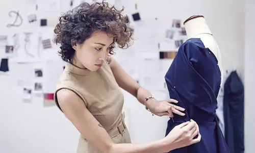 பேஷன் டிசைனிங் படிப்பும்.. கொட்டி கிடக்கும் வேலைவாய்ப்புகளும்..!