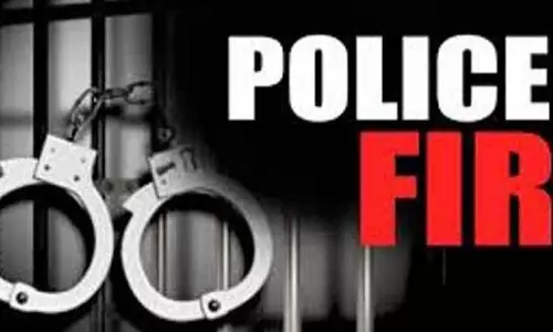 பிளஸ்-2 மாணவி தற்கொலை முயற்சி பிளஸ்-2 மாணவி தற்கொலை முயற்சி