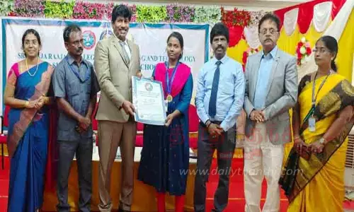 இயற்கை முறையில் ஏ.சி. அமைத்து மாணவர்கள் சாதனை