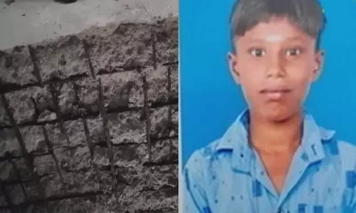 திருவாரூர்: வீட்டின் மேற்கூரை இடிந்து விழுந்து 7-ம் வகுப்பு மாணவனின் முகம் சிதைவு...!
