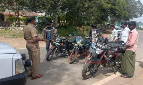 கர்நாடகாவில் ஆட்டோவில் மர்மபொருள் வெடிப்பு:  ஈரோடு மாவட்டத்தில் பலத்த போலீஸ் பாதுகாப்பு