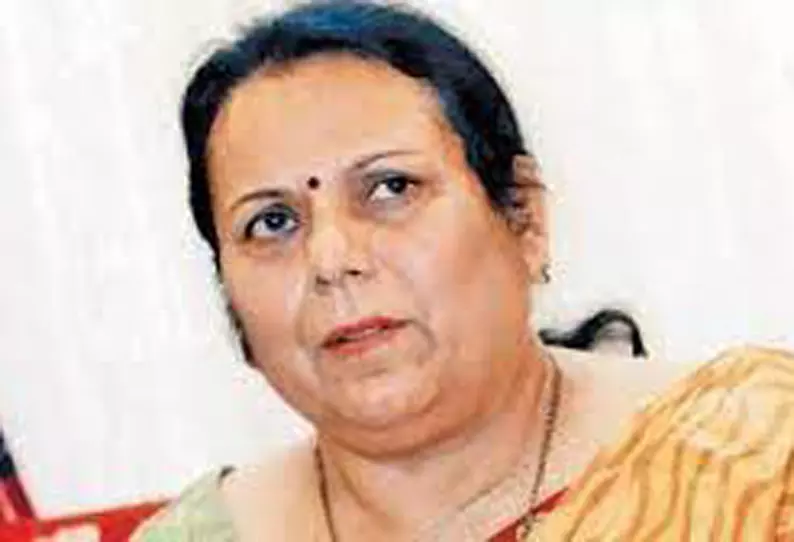 ஏக்நாத் ஷிண்டே அணியில் இணைகிறேனா? நீலம் கோரே பதில் ஏக்நாத் ஷிண்டே அணியில் இணைகிறேனா? நீலம் கோரே பதில்