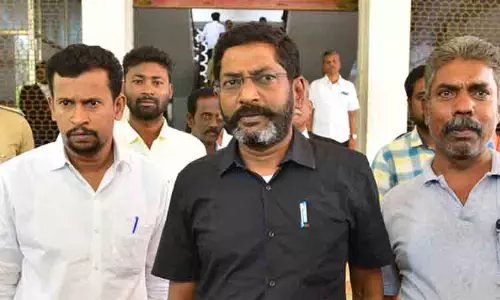 மதுரை கோர்ட்டில் சவுக்கு சங்கர் ஆஜர்