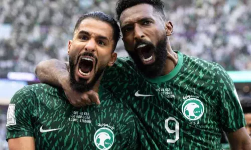 அர்ஜென்டினா அணியை வீழ்த்தி வெற்றி - தேசிய விடுமுறை அறிவித்தது சவுதி அரேபியா அர்ஜென்டினா அணியை வீழ்த்தி வெற்றி - தேசிய விடுமுறை அறிவித்தது சவுதி அரேபியா