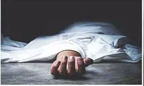 மோட்டார் சைக்கிள் விபத்தில் எல்.ஐ.சி. ஏஜெண்டு சாவு மோட்டார் சைக்கிள் விபத்தில் எல்.ஐ.சி. ஏஜெண்டு சாவு