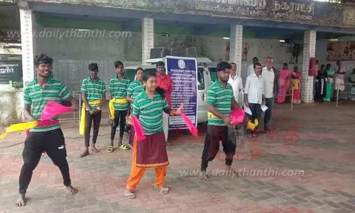 வால்பாறையில் மதுவிலக்கு விழிப்புணர்வு கலைநிகழ்ச்சி