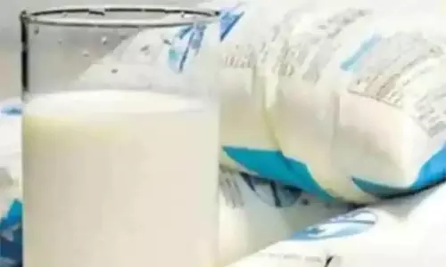 கேரளா, கர்நாடகத்தில் பால் விலை உயர்வு கேரளா, கர்நாடகத்தில் பால் விலை உயர்வு