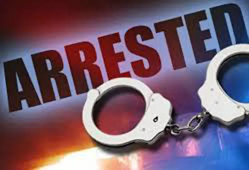 நூதன முறையில் 5½ பவுன் சங்கிலியை திருடிய வாலிபர் கைது நூதன முறையில் 5½ பவுன் சங்கிலியை திருடிய வாலிபர் கைது