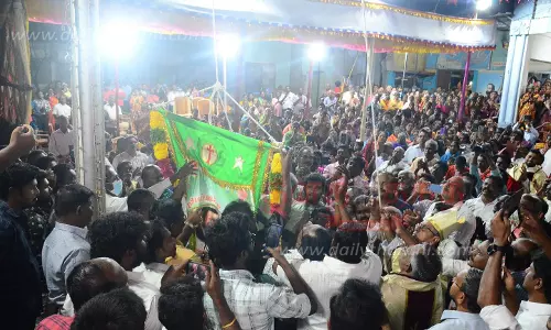 சவேரியார் பேராலய திருவிழா கொடியேற்றத்துடன் தொடங்கியது சவேரியார் பேராலய திருவிழா கொடியேற்றத்துடன் தொடங்கியது