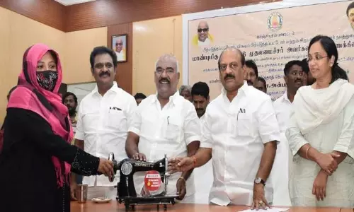 காஞ்சீபுரம் மாவட்டத்தில் சிறுபான்மையினருக்கு நலத்திட்ட உதவிகள்