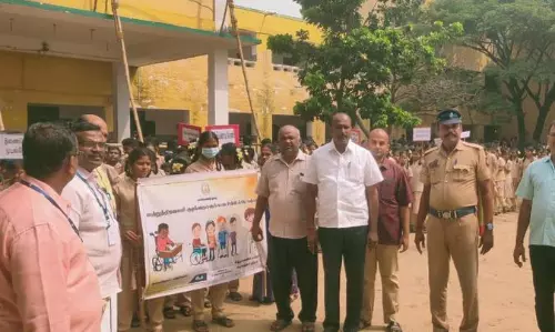 மாற்றுத்திறனாளிகளுக்கான விழிப்புணர்வு ஊர்வலம் மாற்றுத்திறனாளிகளுக்கான விழிப்புணர்வு ஊர்வலம்