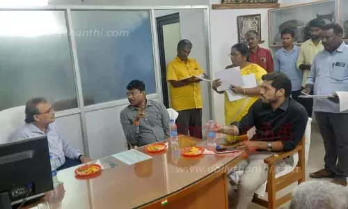 மாணவ-மாணவிகள் விடுதிகளில் மாவட்ட கண்காணிப்பு அலுவலர் ஆய்வு