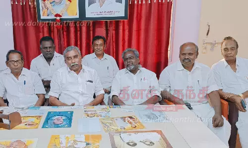 பொதுமக்கள், போராட்டத்துக்கு ஒத்துழைத்து ரெயில் பயணத்தை தவிர்க்க வேண்டும் பொதுமக்கள், போராட்டத்துக்கு ஒத்துழைத்து ரெயில் பயணத்தை தவிர்க்க வேண்டும்