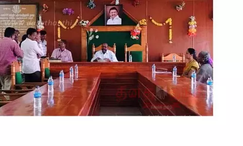 பனமரத்துப்பட்டி ஒன்றியக்குழு கூட்டத்தை  தி.மு.க. கவுன்சிலர்கள் புறக்கணிப்பு  கோரம் இல்லாததால் கூட்டம் ஒத்திவைப்பு