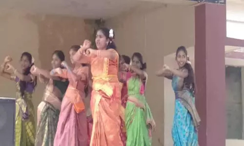 சேரிபாளையம் அரசு பள்ளியில் கலைத்திருவிழா