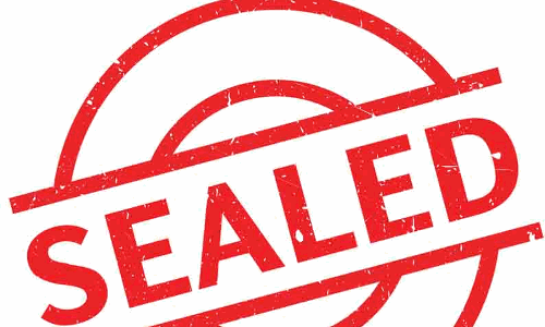 புகையிலை பொருட்கள் விற்ற 4 கடைகளுக்கு `சீல்