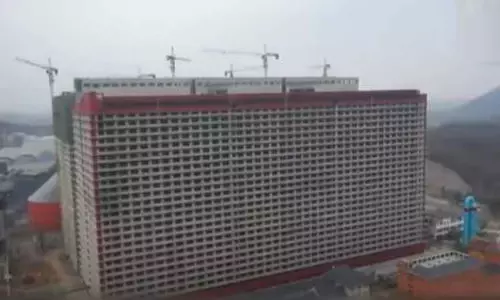 சீனாவில் 26 மாடி கட்டடத்தில் உலகின் மிகப்பெரிய பன்றிப்பண்ணை - நோய் பரவும் அபாயம் உள்ளதாக நிபுணர்கள் எச்சரிக்கை சீனாவில் 26 மாடி கட்டடத்தில் உலகின் மிகப்பெரிய பன்றிப்பண்ணை - நோய் பரவும் அபாயம் உள்ளதாக நிபுணர்கள் எச்சரிக்கை