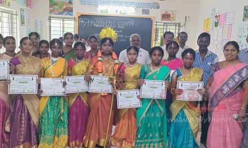 குமாரபாளையம் நகராட்சி நடுநிலைப்பள்ளியில்  கலைத்திருவிழா