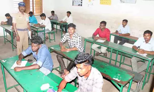 2-ம் நிலை காவலர் பணிக்கான தேர்வை 14,670 பேர் எழுதினர்