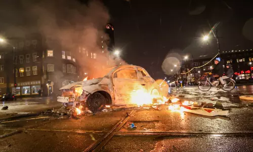 மொராக்கோவுக்கு எதிராக தோல்வி - பெல்ஜியத்தில் கால்பந்து ரசிகர்கள் வன்முறை