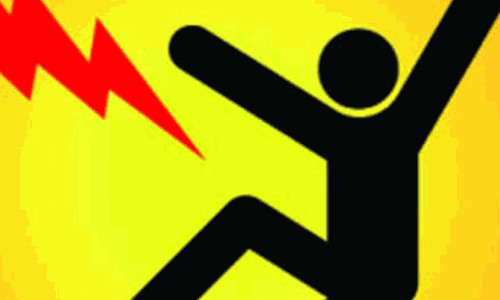 மின்சாரம் பாய்ந்து தொழிலாளி பலி