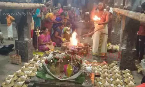 கோவில்களில் சிறப்பு வழிபாடு கோவில்களில் சிறப்பு வழிபாடு