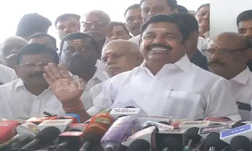 நாட்டு மக்களுக்கு மாறாக வீட்டு மக்களை பற்றி சிந்திக்கக்கூடிய முதல்-அமைச்சராக மு.க.ஸ்டாலின் உள்ளார் - எடப்பாடி பழனிசாமி நாட்டு மக்களுக்கு மாறாக வீட்டு மக்களை பற்றி சிந்திக்கக்கூடிய முதல்-அமைச்சராக மு.க.ஸ்டாலின் உள்ளார் - எடப்பாடி பழனிசாமி