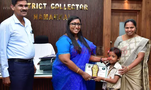 வன உயிரின வார விழா போட்டியில் வென்றவர்களுக்கு பரிசு கலெக்டர் ஸ்ரேயா சிங் வழங்கினார் வன உயிரின வார விழா போட்டியில் வென்றவர்களுக்கு பரிசு கலெக்டர் ஸ்ரேயா சிங் வழங்கினார்