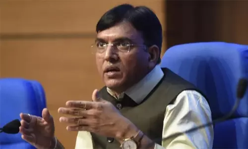 மத்திய அரசின் சுகாதார திட்டங்களால் 8 மாநிலங்களில் பேறுகால இறப்பு வீதம் குறைப்பு மத்திய அரசின் சுகாதார திட்டங்களால் 8 மாநிலங்களில் பேறுகால இறப்பு வீதம் குறைப்பு