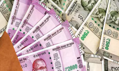 பட்டதாரி வாலிபரிடம் ரூ.7½ லட்சம் மோசடி