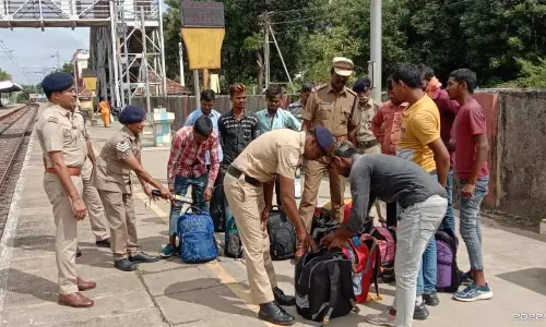 கடலூர் மாவட்டத்தில் பலத்த போலீஸ் பாதுகாப்பு