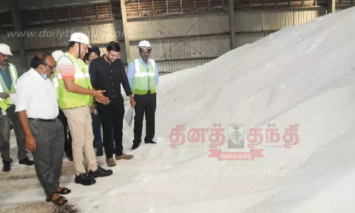 27,140 டன் யூரியா உரம் பல்வேறு மாவட்டங்களுக்கு அனுப்பி வைக்கப்படும்