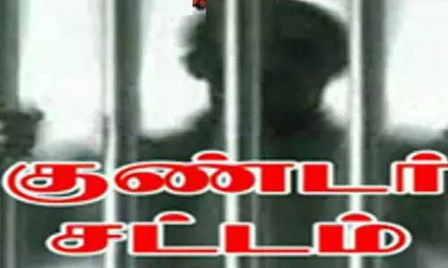 குண்டர் சட்டத்தில் 2 பேர் கைது குண்டர் சட்டத்தில் 2 பேர் கைது