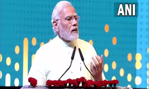 ஏழைகளுக்கு உதவும் வகையில் கிராமப்புற வேலை உறுதித்திட்டத்தை மறுசீரமைக்க வேண்டும் - பிரதமர் மோடி