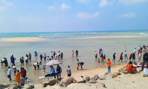 அரிச்சல்முனை கடல்பகுதியில் புதிதாக உருவான மணல் திட்டு