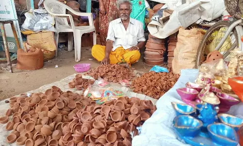 கார்த்திகை தீப அகல்விளக்குகள் கார்த்திகை தீப அகல்விளக்குகள்