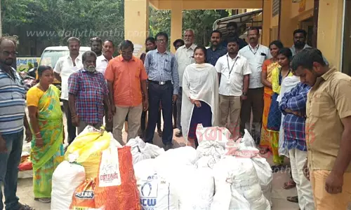 ஒரு டன் பிளாஸ்டிக் பொருட்கள் பறிமுதல் ஒரு டன் பிளாஸ்டிக் பொருட்கள் பறிமுதல்