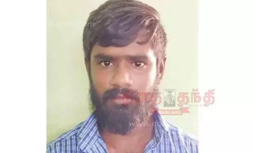 மதுரை கோர்ட்டில்  போக்சோ வழக்கில் தண்டனையை   கேட்டதும் தப்பிய கைதி சிக்கினார்- எழுமலை பகுதியில் போலீசார் மடக்கி பிடித்தனர்