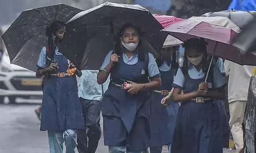 தஞ்சை மாவட்டத்தில் நாளை பள்ளி, கல்லூரிகளுக்கு விடுமுறை..!! தஞ்சை மாவட்டத்தில் நாளை பள்ளி, கல்லூரிகளுக்கு விடுமுறை..!!