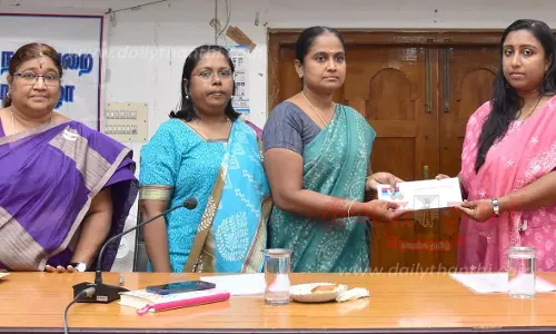 மாவட்டத்தில் இந்த ஆண்டு  ரூ.2¼ கோடி கொடிநாள் நிதி வசூல் செய்ய இலக்கு