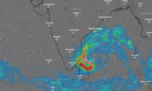 மாண்டஸ் புயல்: 8 மாவட்டங்களுக்கு ஆரஞ்சு அலர்ட் - வானிலை ஆய்வு மையம்