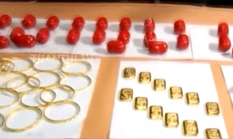 தங்கம் கடத்தி சென்ற 4 பேர் - தகவலளித்த இந்தியா, தட்டி தூக்கிய இலங்கை தங்கம் கடத்தி சென்ற 4 பேர் - தகவலளித்த இந்தியா, தட்டி தூக்கிய இலங்கை